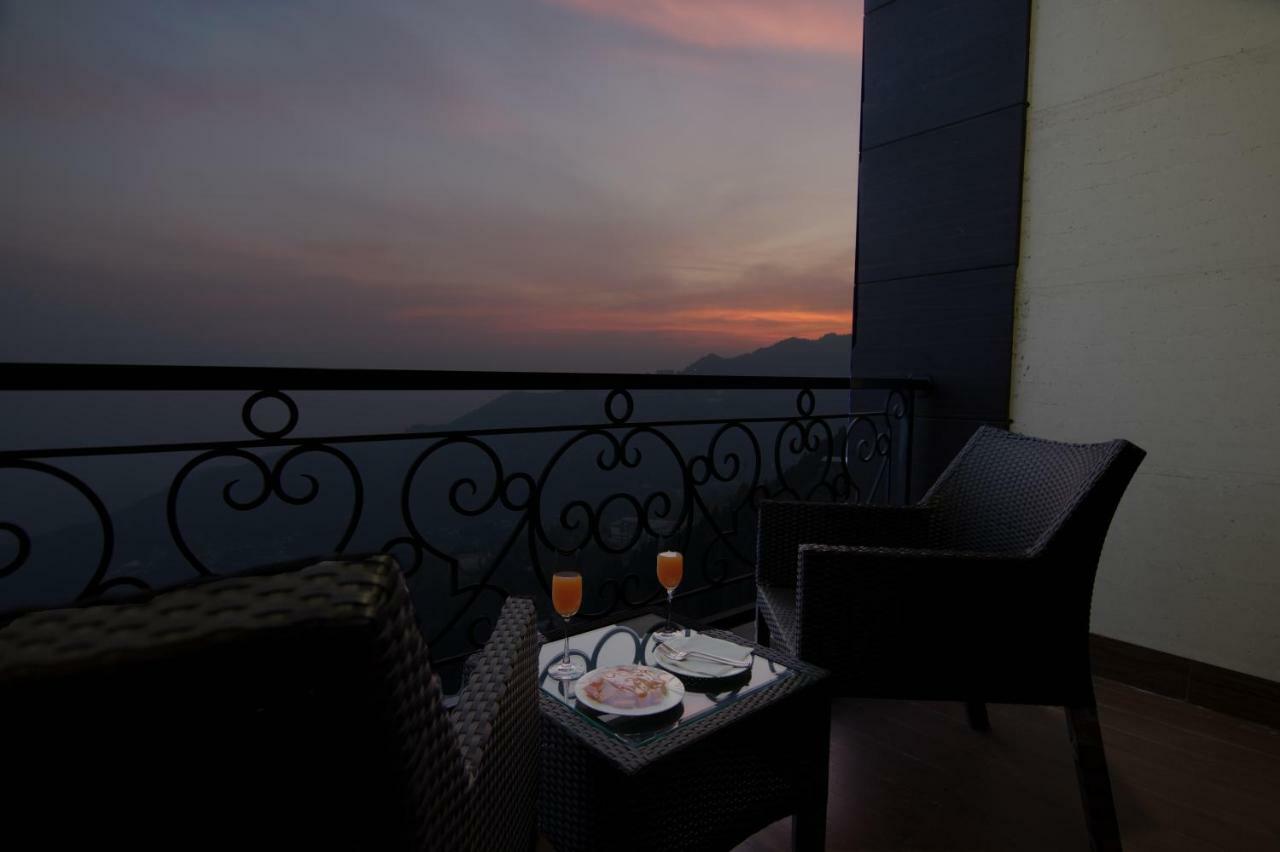 Grand Imperial Resort Mussoorie Dış mekan fotoğraf
